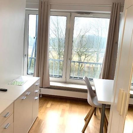 Beautiful Premium Apartment, Near University , Wifi , Free Parking Regensburg Exterior photo